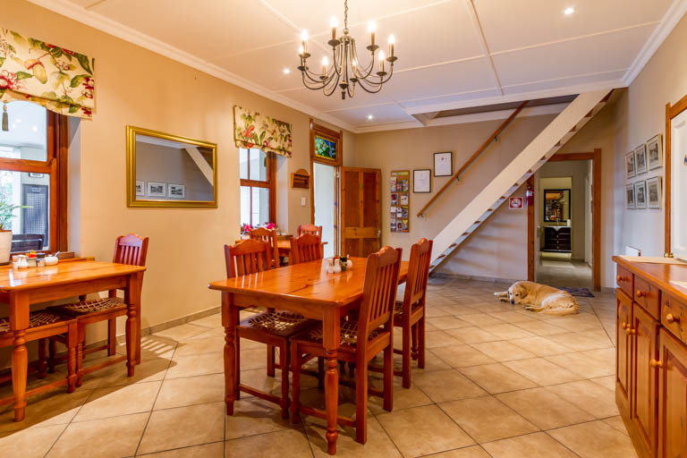 Porcupine Ridge Guest Lodge - Gallery