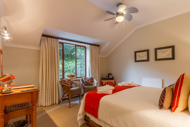 Porcupine Ridge Guest Lodge - Gallery